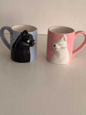 Ceramic Cat Face Mugs - Blue & Pink Set